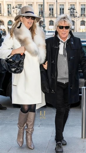 Rod & Penny in Paris — Power Couple Walking Like a Movie Scene 🇫🇷✨ #rodstewart #ParisVibes