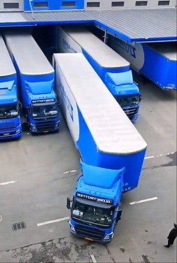 5.2K views · 106 reactions | Long truck turn skill  | Giant Machines | Facebook