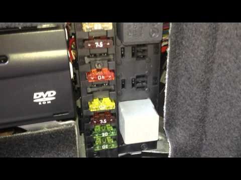 Mercedes Benz w211 e500 Fuel Pump Relay and Fuse Location