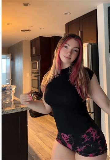 cswizzl (@cswizzl)’s videos with original sound - Slim 199x