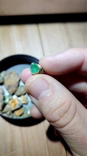 My First Ever Faceted Norwegian Emerald Experience
