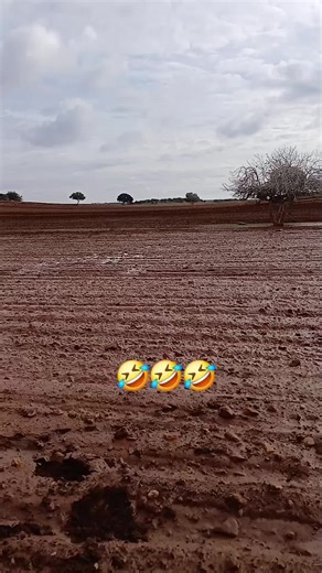 #اكسبلورexplore #john_deere #ظبرق_لبيبا🇱🇾✈️_العاصمه_العقيلة_طبرق🔱❤️ #مطروح_وهلها🔥💪😎مشاهير_العرب #بنغازي_طرابلس_ترهونه_رجمة_سرت_طبرق