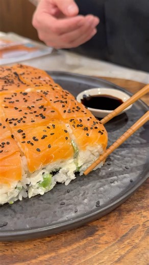 Sushi Lasagne ? #rezept #leckerkochen #food #youtubefood #sushi #kochen #cooking #recipe ￼