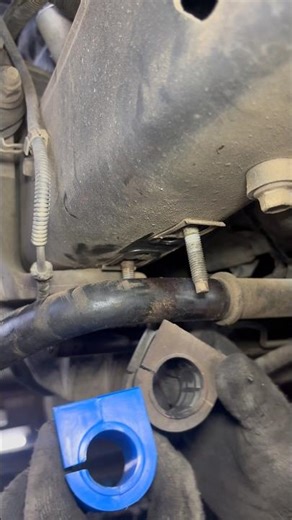 stabilizer bushing sound fixed change bush 🛠️🚗