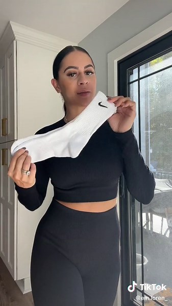 Amazon Puffer Vest Review - Honest Feedback on Trendy Styles