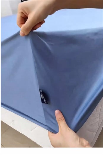 Discover the Comfort of a Cozy Bed Canopy