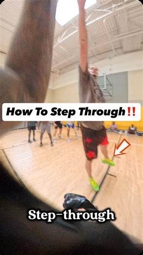 Middy God 🏀 | How To Step Through In Basketball ⬇️ Fake the shot, pivot, then step through with your inside foot to get past the defender for an easy... | Instagram