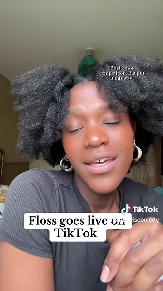 Replying to @Ciiku W. Floss goes live on TikTok 🦷🪥😬 #comedysketch #parody #tiktoklive #leahdavis #comedyskit