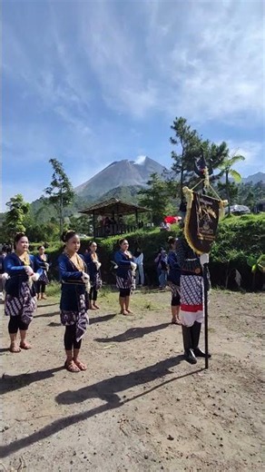 Merapi Metri Umbul Bebeng Cultural Parade