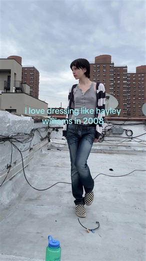 #fitcheck #nyc #early2000s #paramore | Hayley Williams