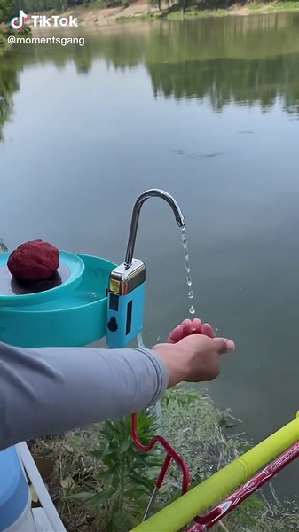 Portable water pump
