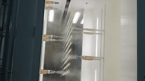 Des buses de pulvérisation de poudre : vidéo de stock (100 % libre de droit) 3952692575 | Shutterstock