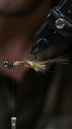 Joe Goodspeed talks about the claw position on his Repeat Offender Crayfish