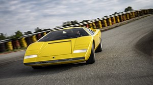 Lamborghini Countach LP 500 prototype reconstruction baptized on track