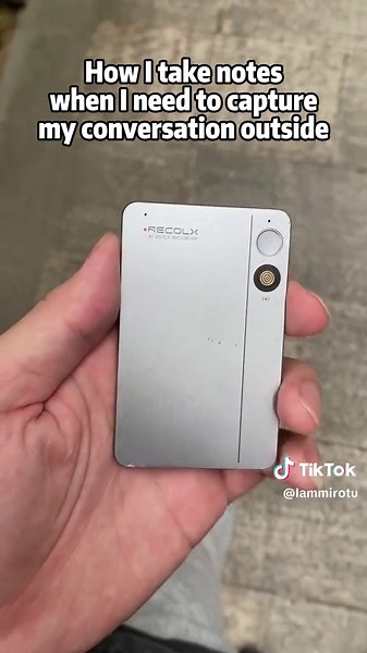 Recolx AI Voice Recorder for Effortless Meeting Minutes