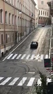 Tom Cruise filming car chases for Mission Impossible 7 on Via Panisperna in the Monti area of Rome. Video footage by Tony Randell. #1 | Wanted in Rome
