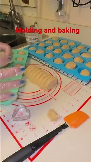 Baking time, into the Nuwave oven, phase 6 #baking #cookies #bakingrecipes #cookiedough #nuwave