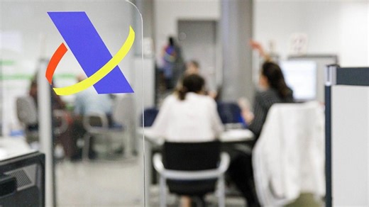 Todo lo que debes saber sobre el modelo 145 de Hacienda, el documento que estás obligado a presentar a tu empresa si quieres evitar esta sanción