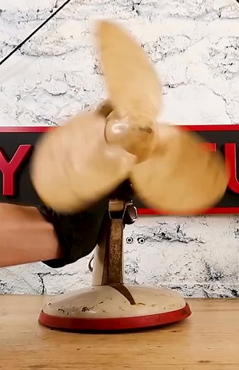 1950’s Old Broken Fan Restoration #tysytube #restorationprojectsjects #antiquetok #repairing | The Craftsman