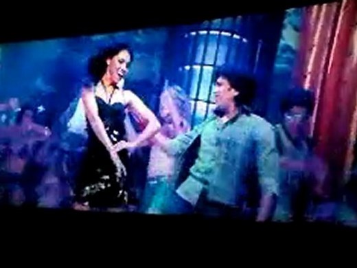 'Apni toh jaise taise' Full Song From New Movie 'Houseful'