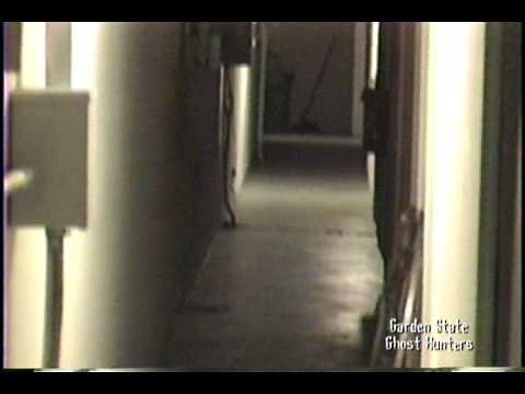 Full Body Apparition caught with Thermal Imaging Camera - Paranormal Experience