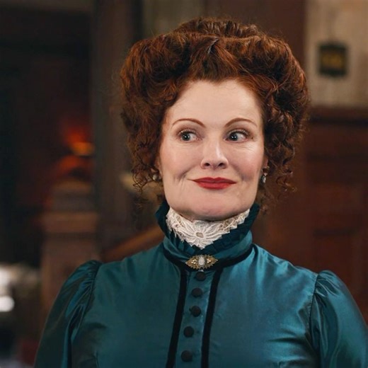 When danger strikes, the ghosts lose their unity. - Ghosts S4E18 #shorts #series #movie #fyp #viral