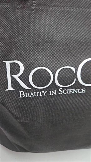 Do the older hair restoration treatments still work? Yes. But there is always room for improvement. Upgraded formulas, advancements in technology and science, easier administration and quicker onset of results. Which is why we have to have options. Tried and tested in my practice for the past 9 months. Love the results. Book your consultation to see if you are a candidate for this treatment. Suitable for males and females. Phoenix Branch 071 5009080 Morningside Branch 071 1133416 #hairloss #hair