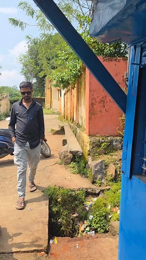 Mediator 🤣 Address- GS Traders Near Medishine hospital, New Rajendra Nagar Amlidih, Raipur (C.G) #khantikoraputia #comedy #viral #reels #funnyvideos #explorepage #koraput #koraputiacomedy #odia #funny | Khanti Koraputia