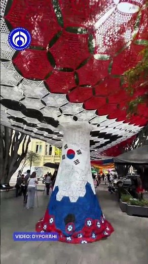 ¡Una obra gigante de arte mexicano conquista a turistas de todo el mundo!