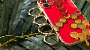 DIY Phone Case Creations: Crafting Your Own Custom Designs! | 5-Minute Crafts Play