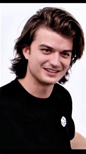 Stranger Things Cast Answer The Web's Most Searched Questions Wired #strangerthings #shorts