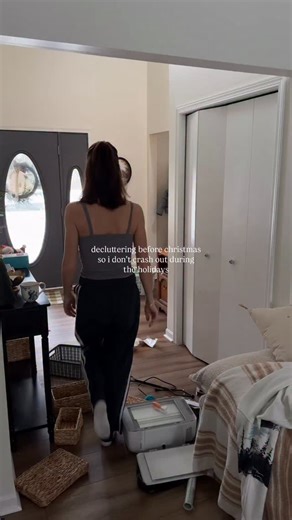 Cheyenne Powers on Instagram: "i simply can’t go on!!!! i need to get rid of more rather than just putting it away😩 but will be snatching more toys for the trash when able 👀 they have the hardest time letting go of them, even when broken!!! but gosh this felt good. #cleanwithme #decluttering #livedinhome mom life holiday prep cleaning for christmas messy home clutter lived in home motivation organization cleaning as a mom of two mom life cleaning and decluttering"