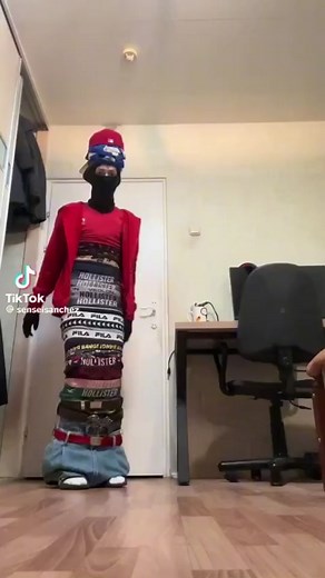 All props to lil bro in the video 😂 ROLEX so CLOSE to a BILLION ♾️ #RolexChallenge #AyoandTeo #fyp