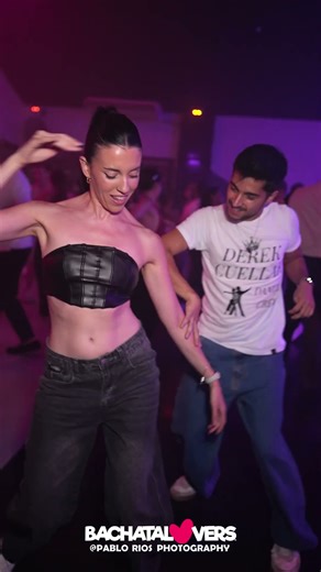 Bachata Social Night in Bachatalovers by Manisero | Amantes - Esme