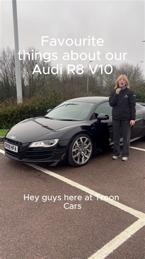 Explore the Features of the 2009 Audi R8 Coupe