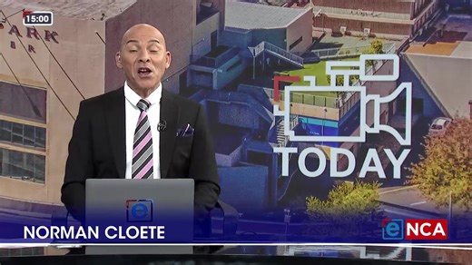 [HEADLINES] Fatal crash on Joburg's M1 north | Thousands entering SA at Beitbridge | Search continues for missing men in KZN. eNCA's Norman Cloete brings you the latest stories making headlines on the weekend edition of #Today. Tune in to #eNCA, channel #DStv403. | eNCAnews