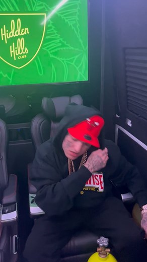 @hiddenhillsclub @hiddenhillsclub @hiddenhillsclub | Franklin Holladay