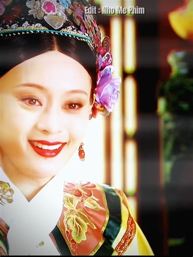 Bình Hoa Lưu Ly Chân Hoàn: Ý Nghĩa và Sự Kiện