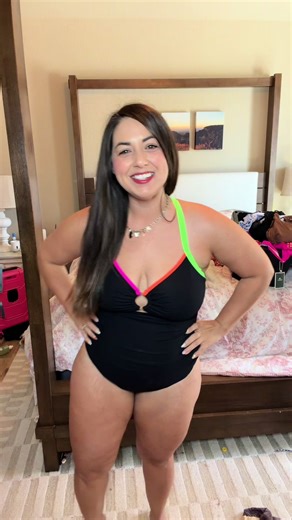Time control swimsuit review ✨ flattering slimming swimsuit, tummy control swimwear, supportive one-piece that smooths everything, comfortable stretchy fabric, confidence-boosting fit for vacation, beach days, pool parties, and summer outfits – this suit holds you in without feeling tight and actually makes you feel GOOD in a swimsuit 💖 #tiktokshopstockup #tiktokshopcreatorpicks @Ivy is me @Blooming Jelly Fashion