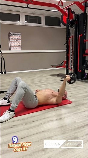 Barbell Workout - Landmine Floor Chest Fly | Video 9 von 36 | Innovative Brustübung mit Langhantel