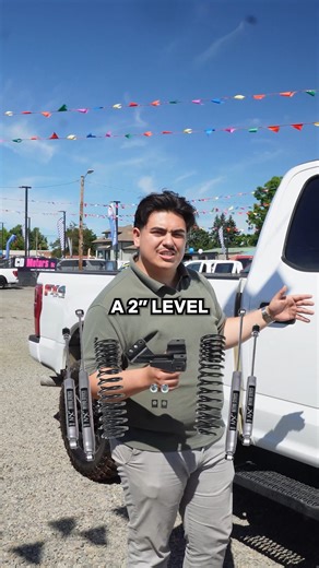 5K views · 45 reactions | This 2017 Ford F-250 Super Duty got the full blackout treatment, new wheels, 35” tires, color-matched front end, and that clean FX4 stance. At $25,900, it’s one of the best lifted-truck deals you’ll find at any dealership right now. #f250superduty #customtrucks #affordablevehicles | CD Motors LLC | Facebook