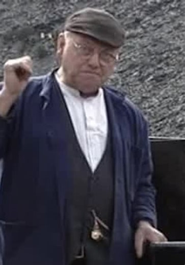 Fred Dibnah's Industrial Age S01:E02 - Railways / Ships and Ship Engineering