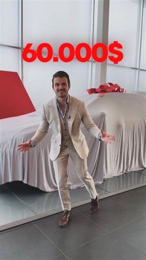 On remet une voiture d’une valeur de 60 000 $ à une famille pour qui ça va réellement faire une différence. Je voulais prendre un moment pour remercier sincèrement Audi Park Avenue ainsi que @helicraft pour cette collaboration incroyable. Sans vous, ce genre de projet n’aurait pas eu la même envergure. Voir l’émotion de cette famille, leur réaction, leurs larmes, leur soulagement… c’était complètement surréaliste. Des moments comme ceux-là nous rappellent pourquoi on fait tout ça. Je me considèr