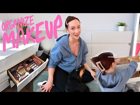 Organizing My Makeup Collection + New Vanity Desk!!!!