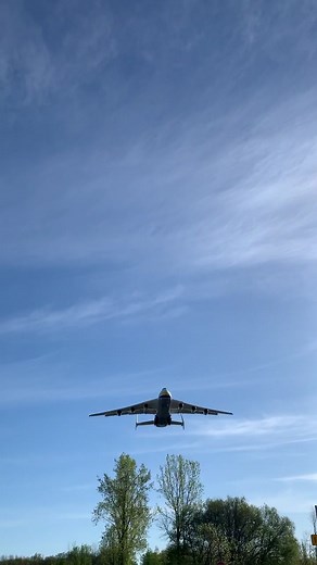 Largest Cargo Plane in the World Landing at Mirabel Airport