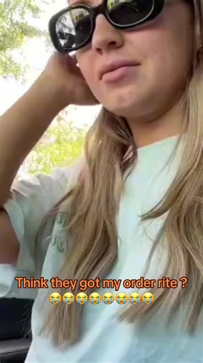 I’ll have a number 2 please 😭 #toothless #fypシ #farts #whitegirl #explorepage✨