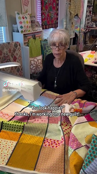 Quilting as Therapy: Create Your Joyful Mixed Bag Quilt