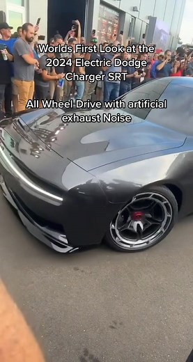 Vintage 1981 Dodge Charger Electric Vacuum Sound Comparison