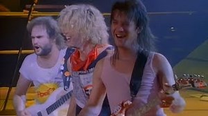 BEST OF BOTH WORLDS Lyrics - VAN HALEN | eLyrics.net