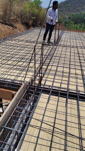 How to Install Roof Slab Reinforcement: Step-by-Step Procedure | Rebar Work #construction #shorts